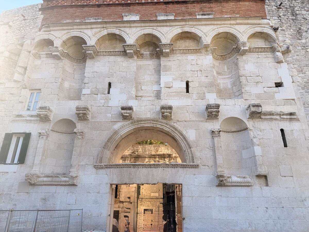 Puerta Dorada de Split