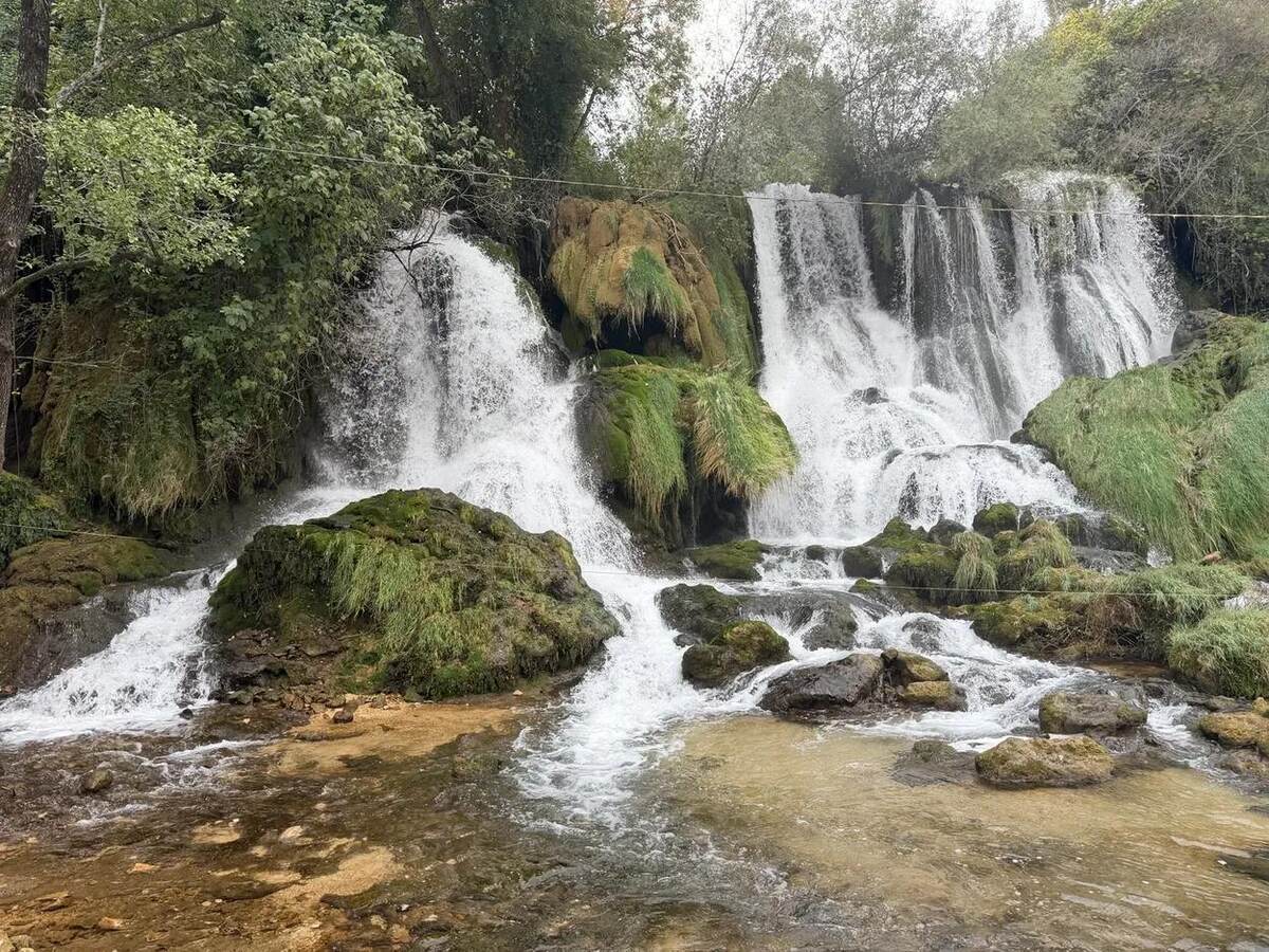 Cascadas cercanas de Kravice