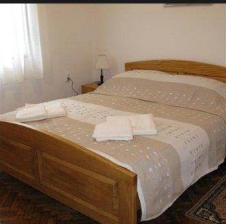 Otra de las habitaciones del alojamiento.