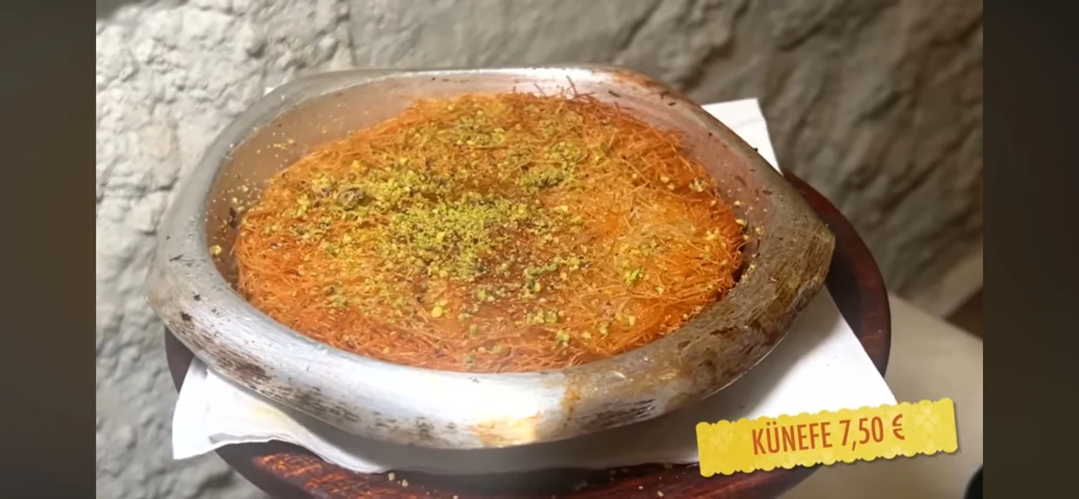 Künefe en Ta Karamanlidika