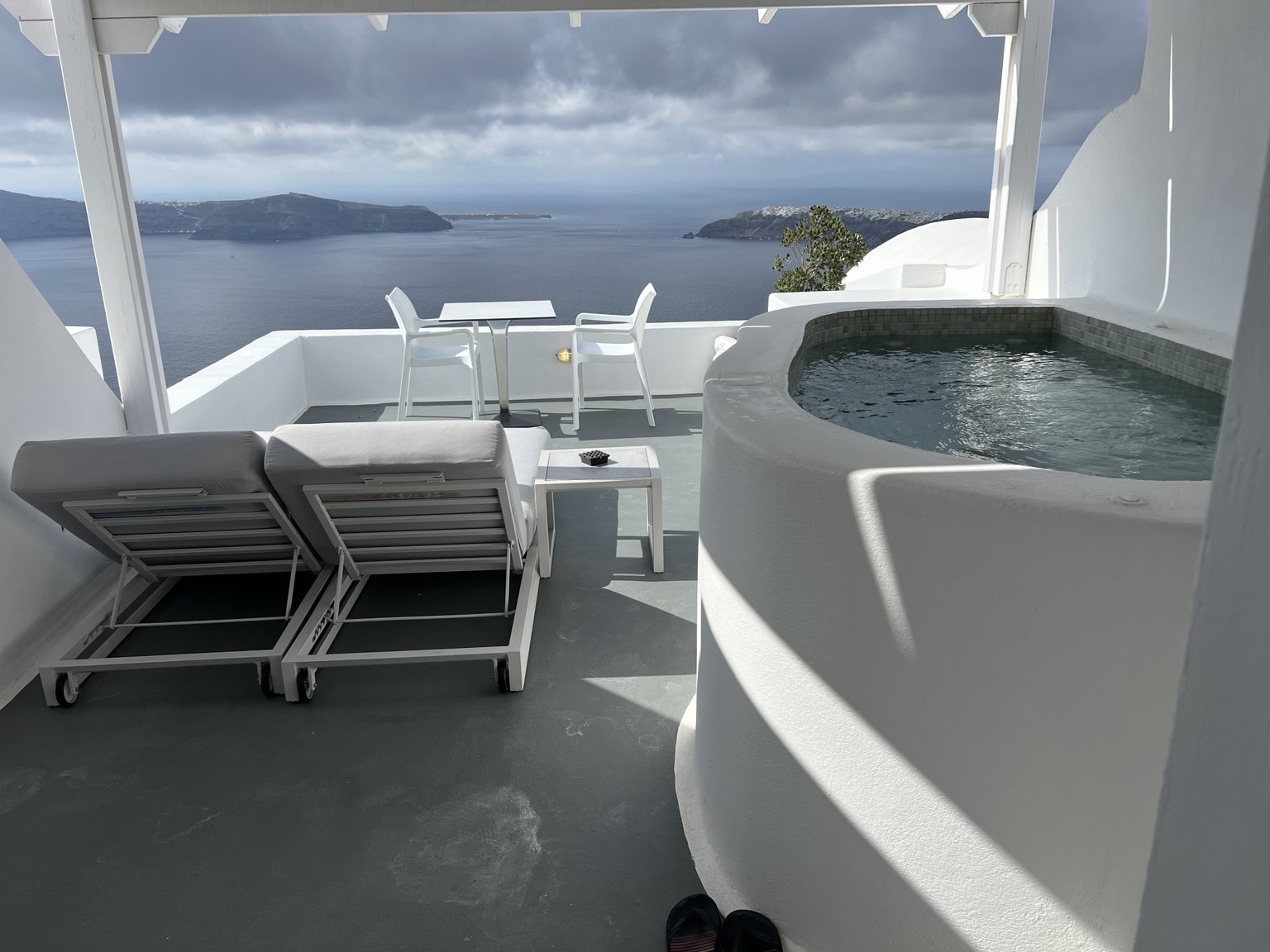 Terraza del hotel con jacuzzi