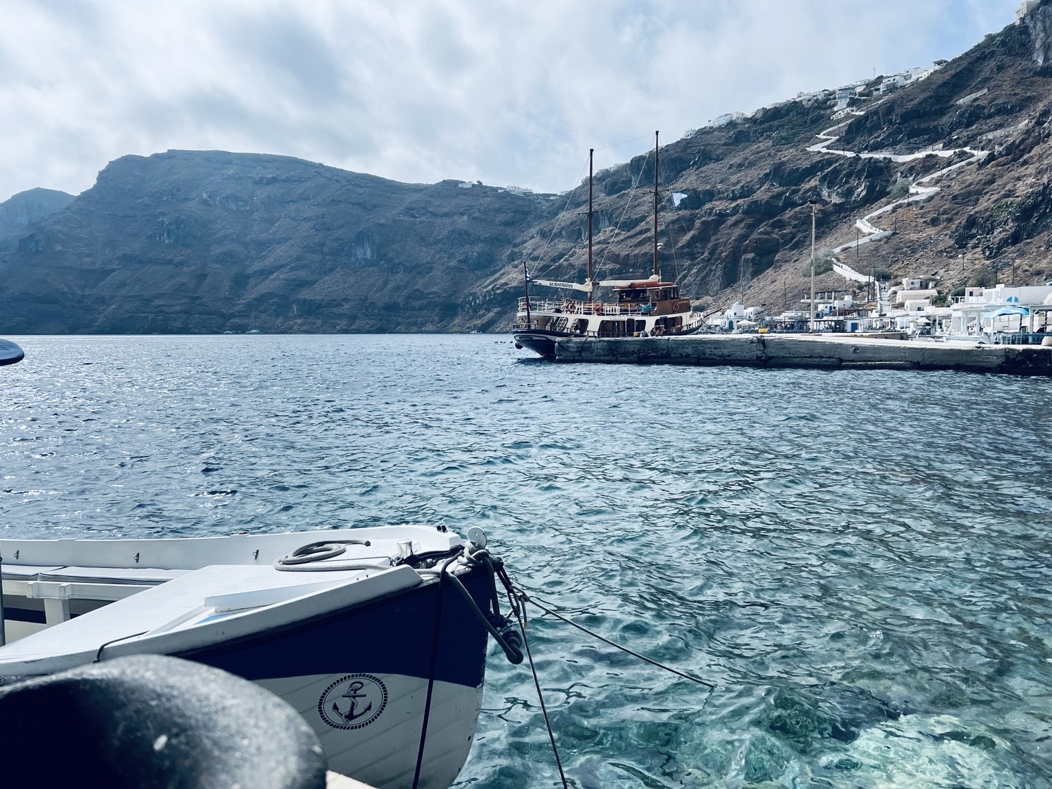 Puerto de Thirasia
