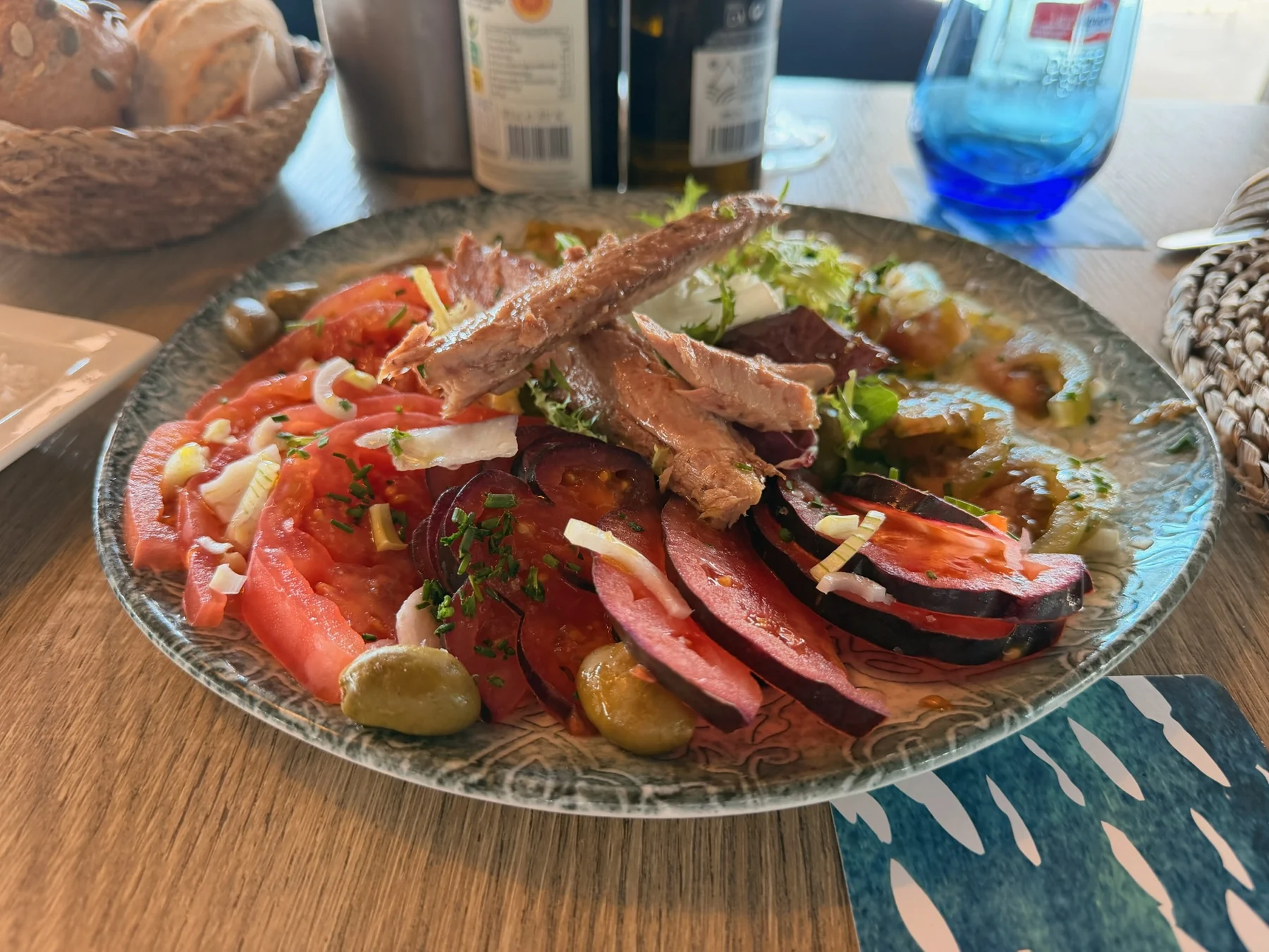 Plato de tomate que pedimos en Arrozante