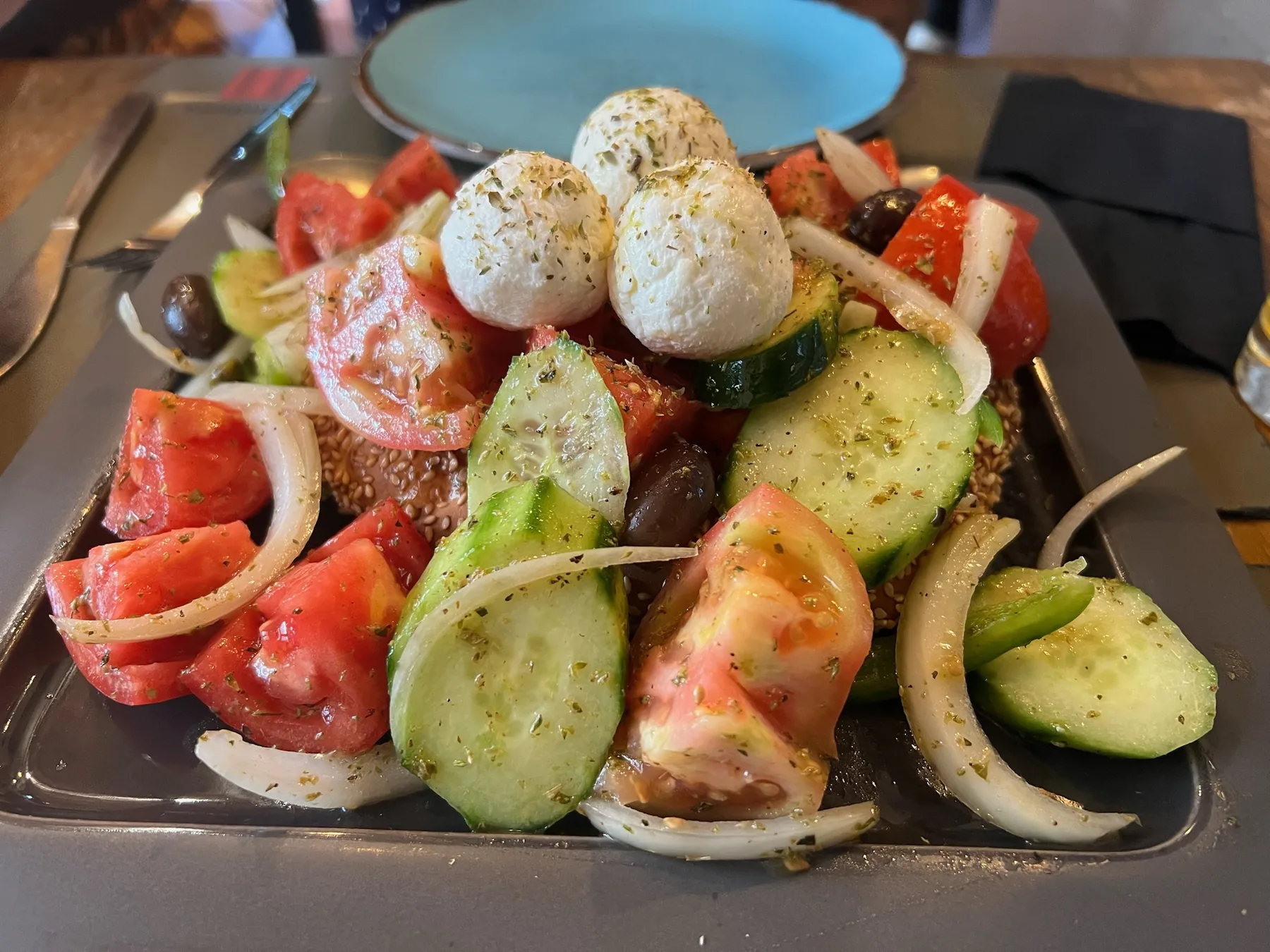 Ensalada griega en Bandiera