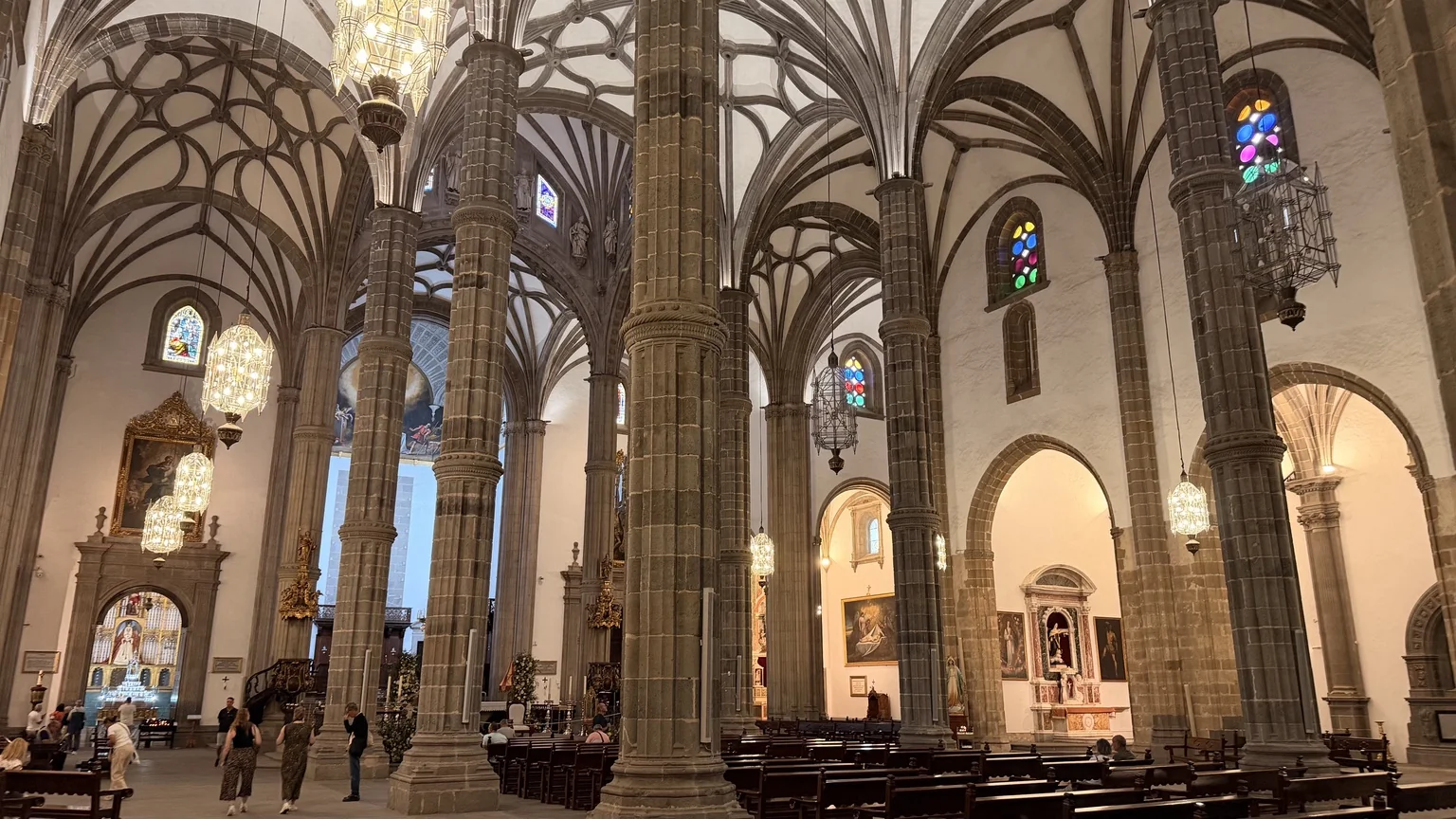 Interior de la Catedral de Santa Ana