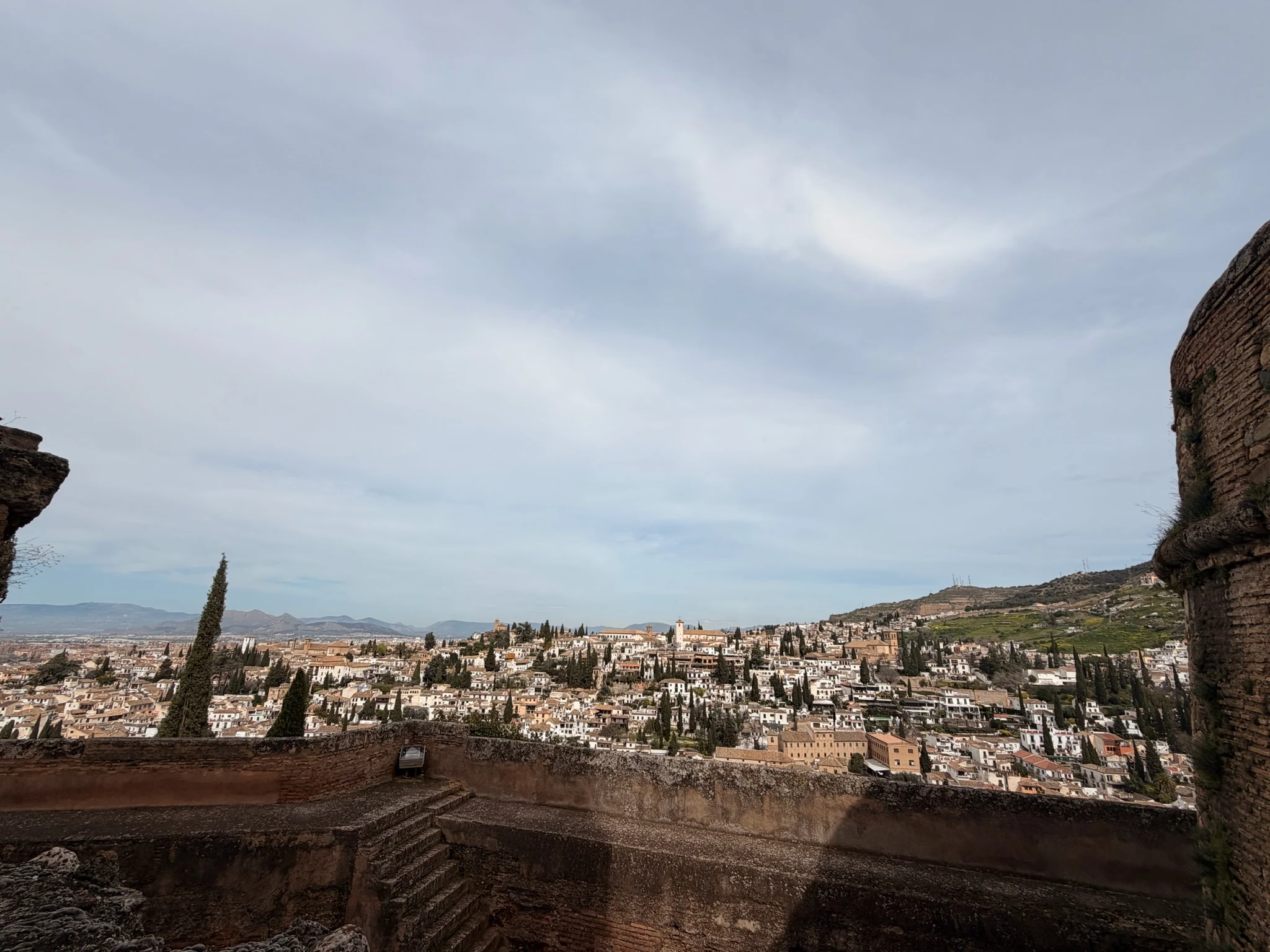 Vistas de Granada y el Albaicín desde la Alcazaba