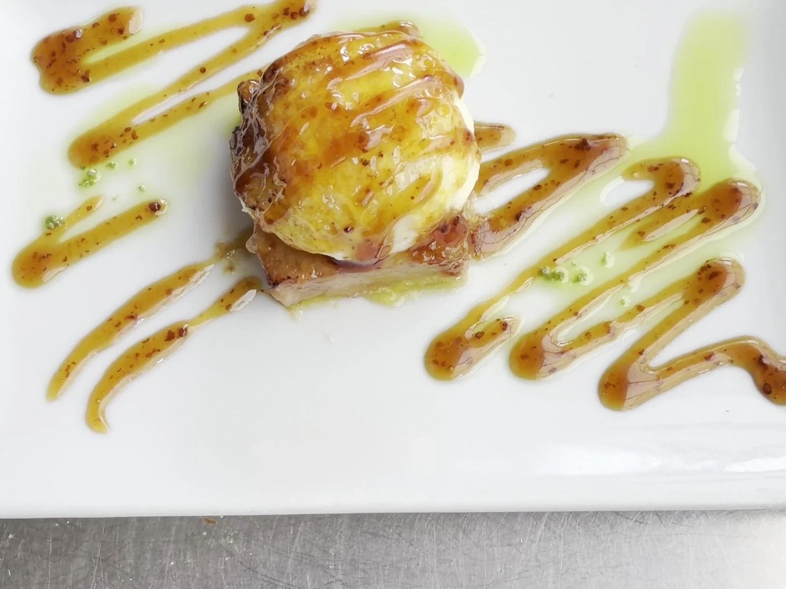 Foie mi-cuit con queso de Gran Sol en Hondarribia