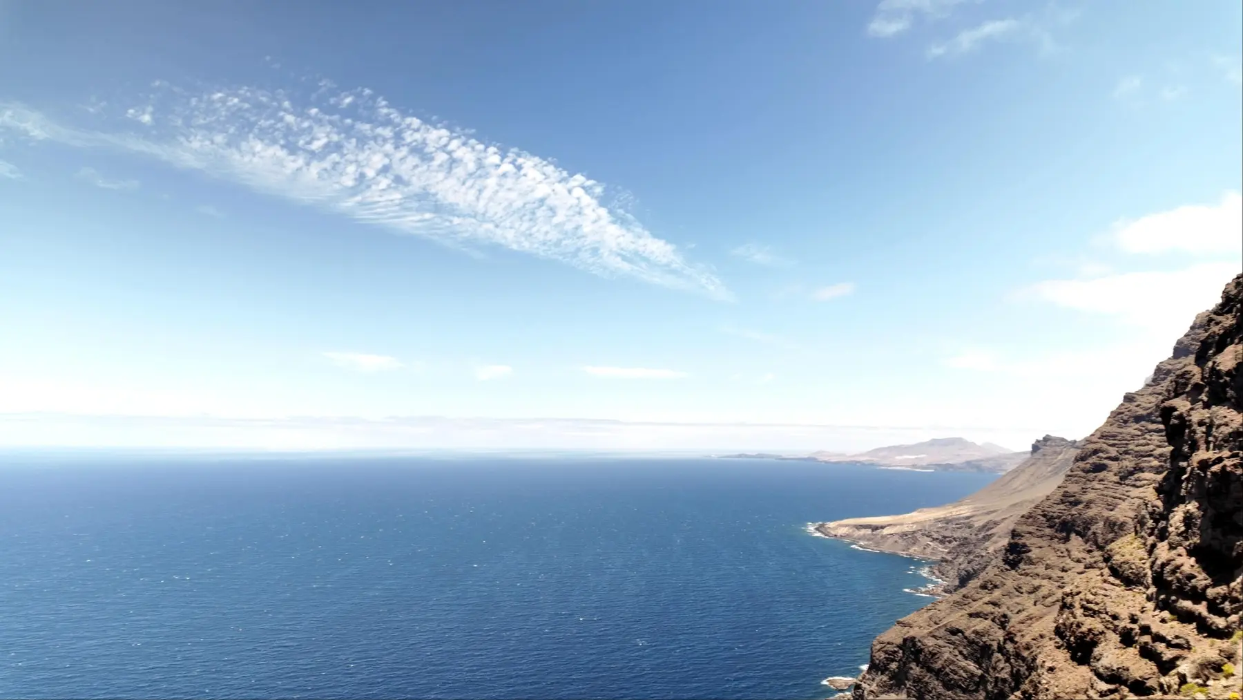 Océano y litoral occidental de Gran Canaria desde el Mirador del Balcón