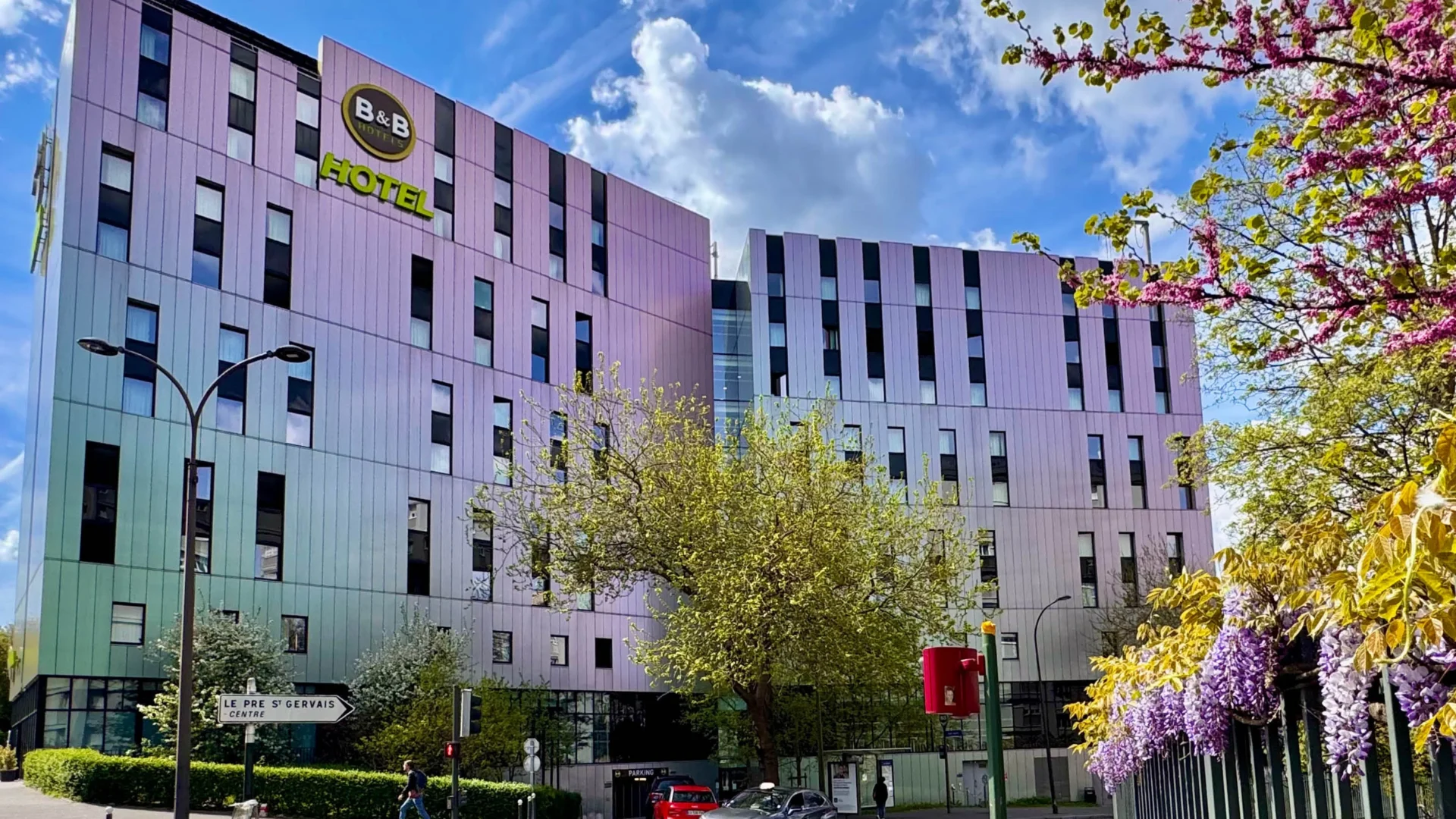 Exterior del B&B HOTEL Paris Porte des Lilas