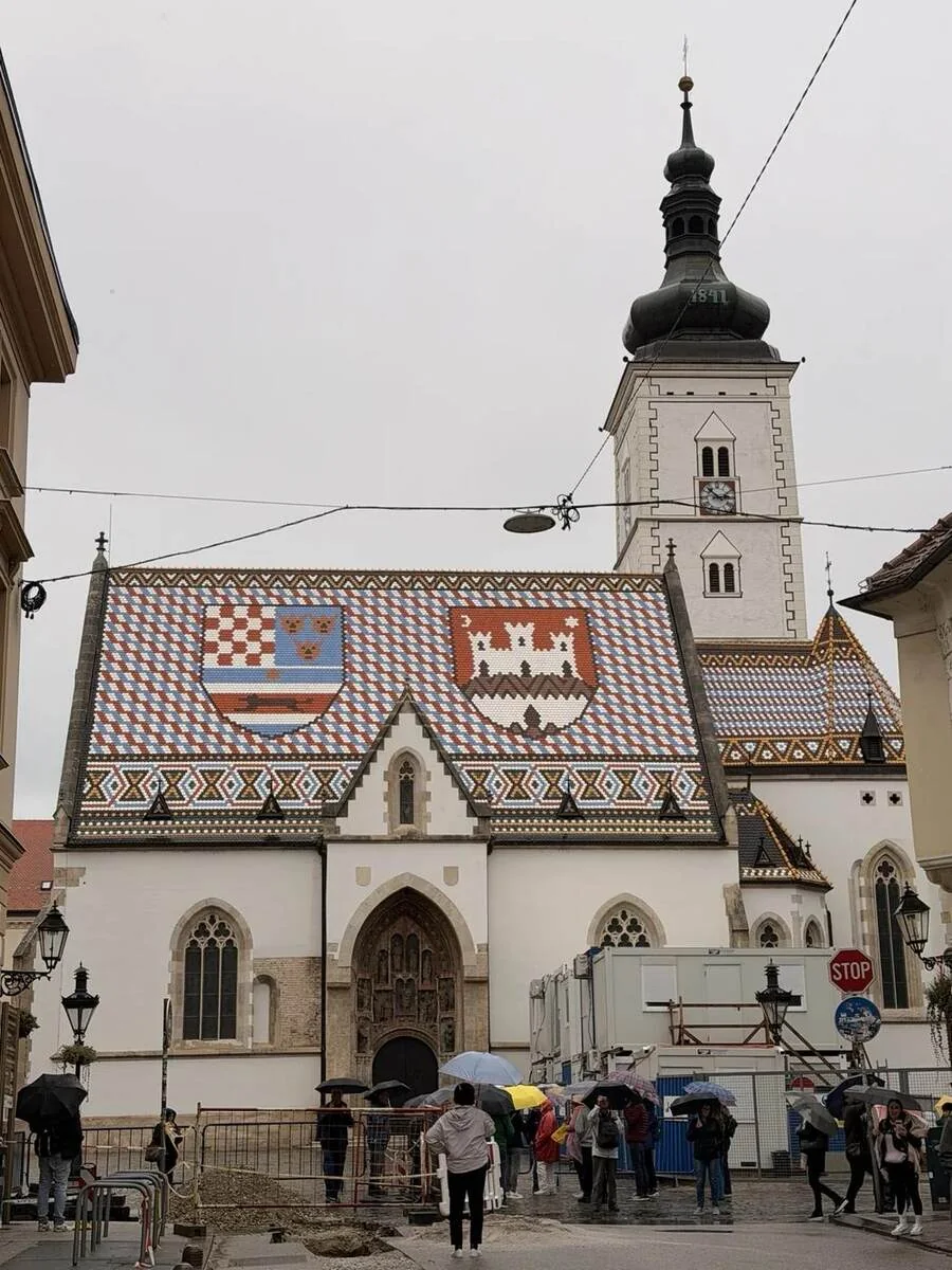 Iglesia de San Marcos de Zagreb con su tejado de colores