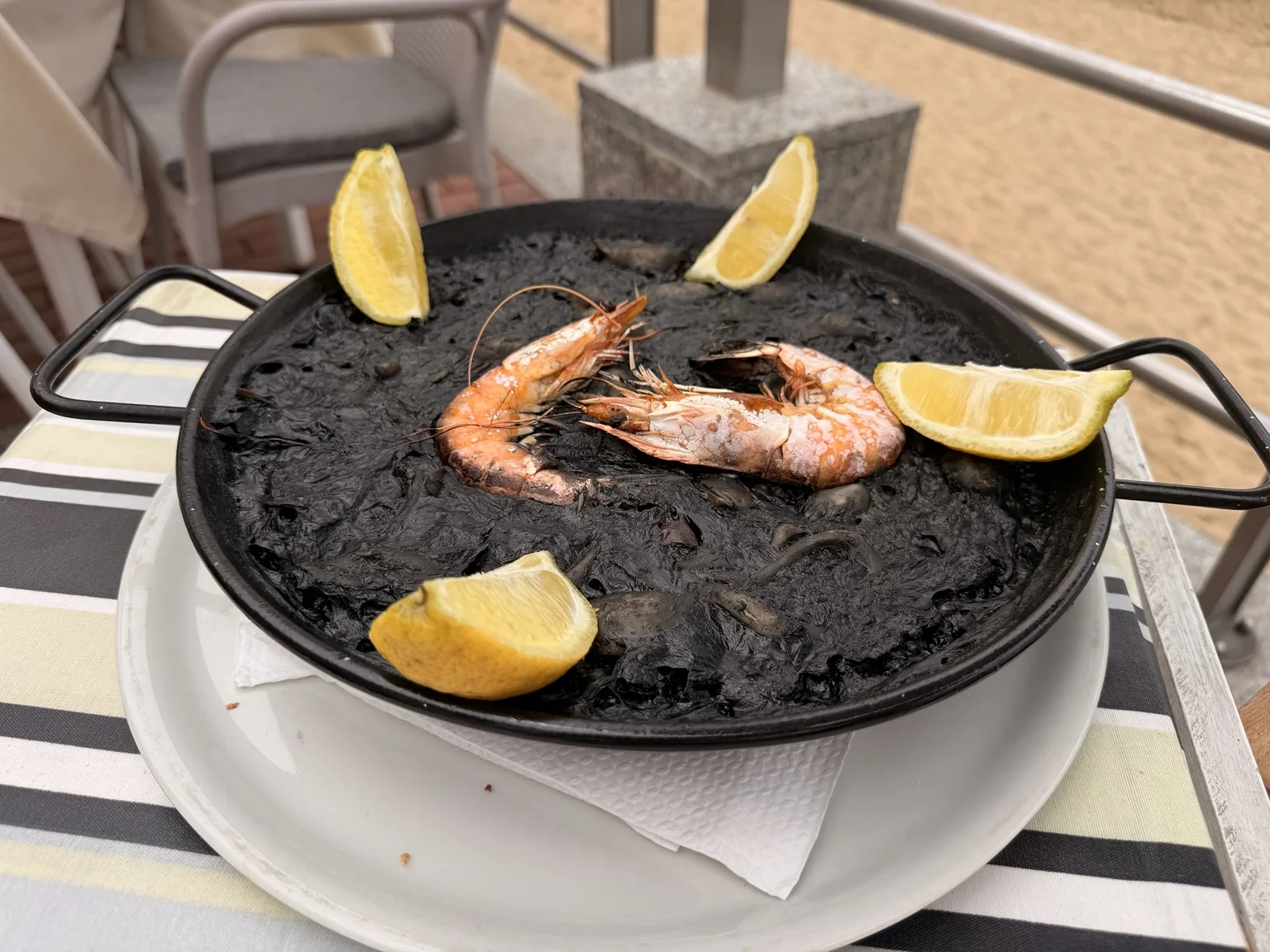 Arroz negro que pedimos en La Quilla