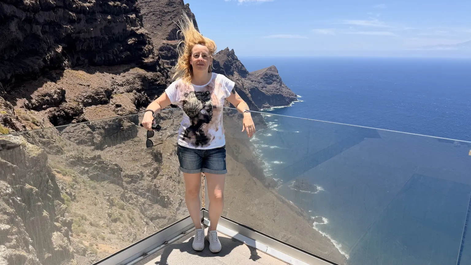Alaitz en el Mirador del Balcón