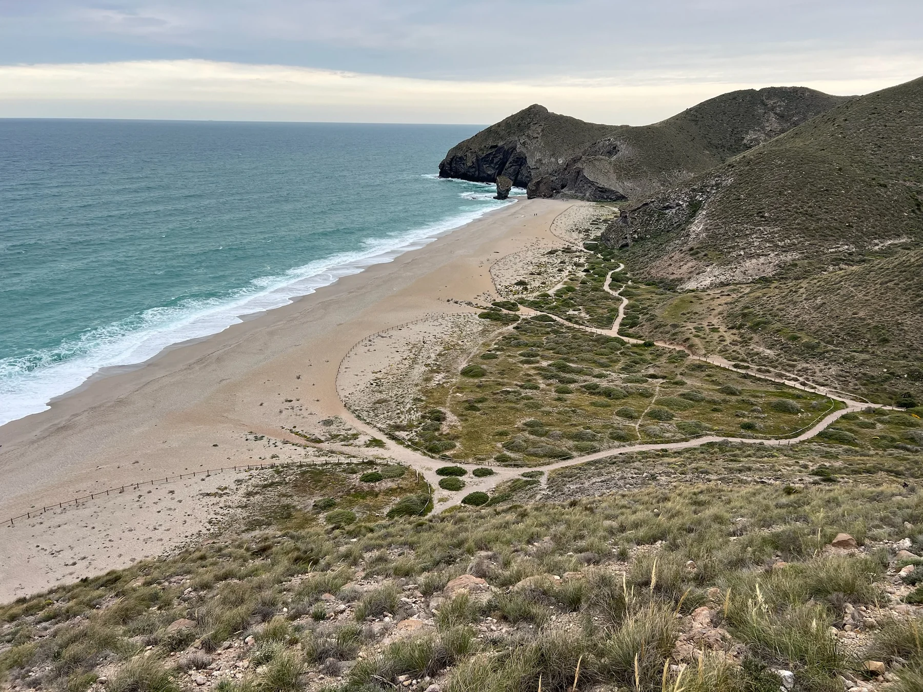 Playa de los Muertos vista desde el mirador