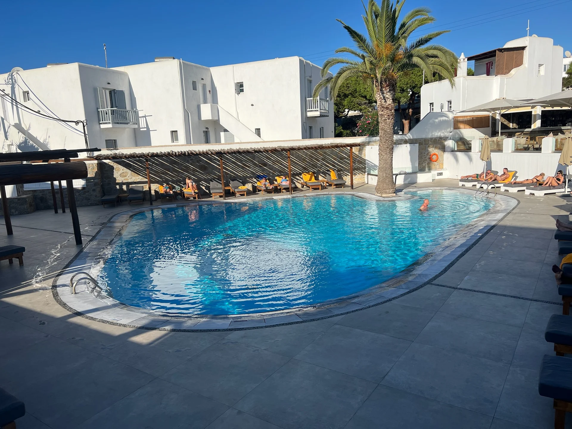 Piscina del Poseidon Hotel Suites en Mykonos