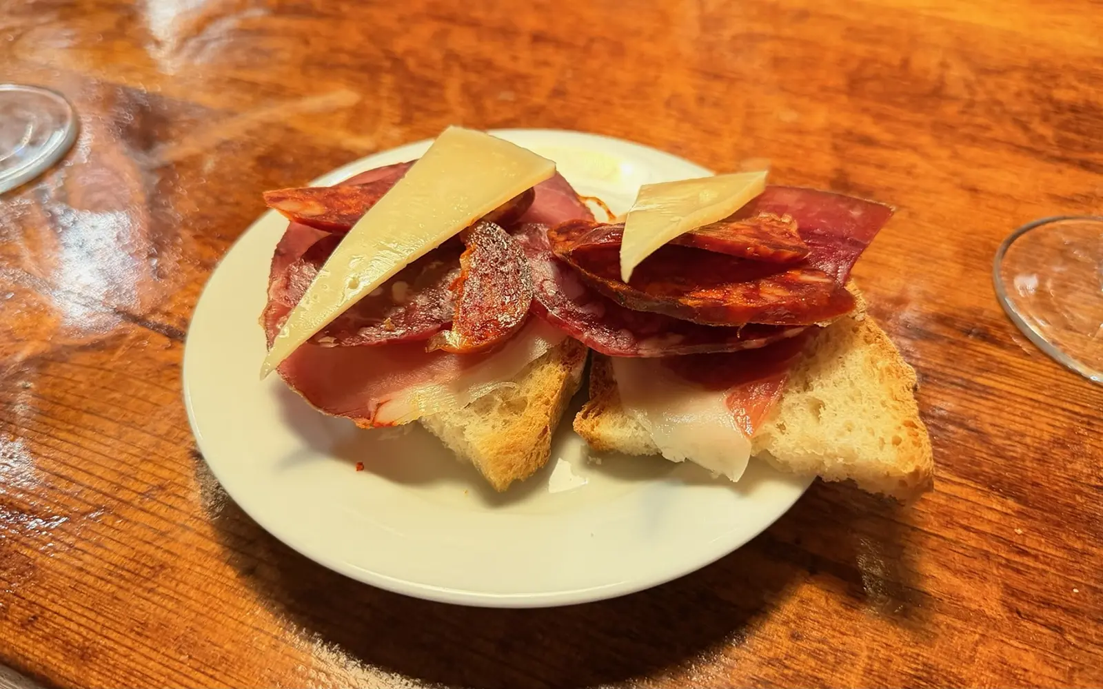 Jamón Jamón