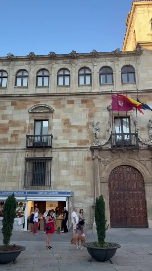 Fachada del Palacio de los Guzmanes en León