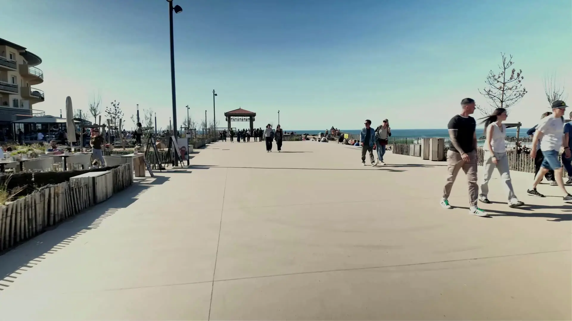 Paseo marítimo de Chambre d'Amour con el océano al fondo