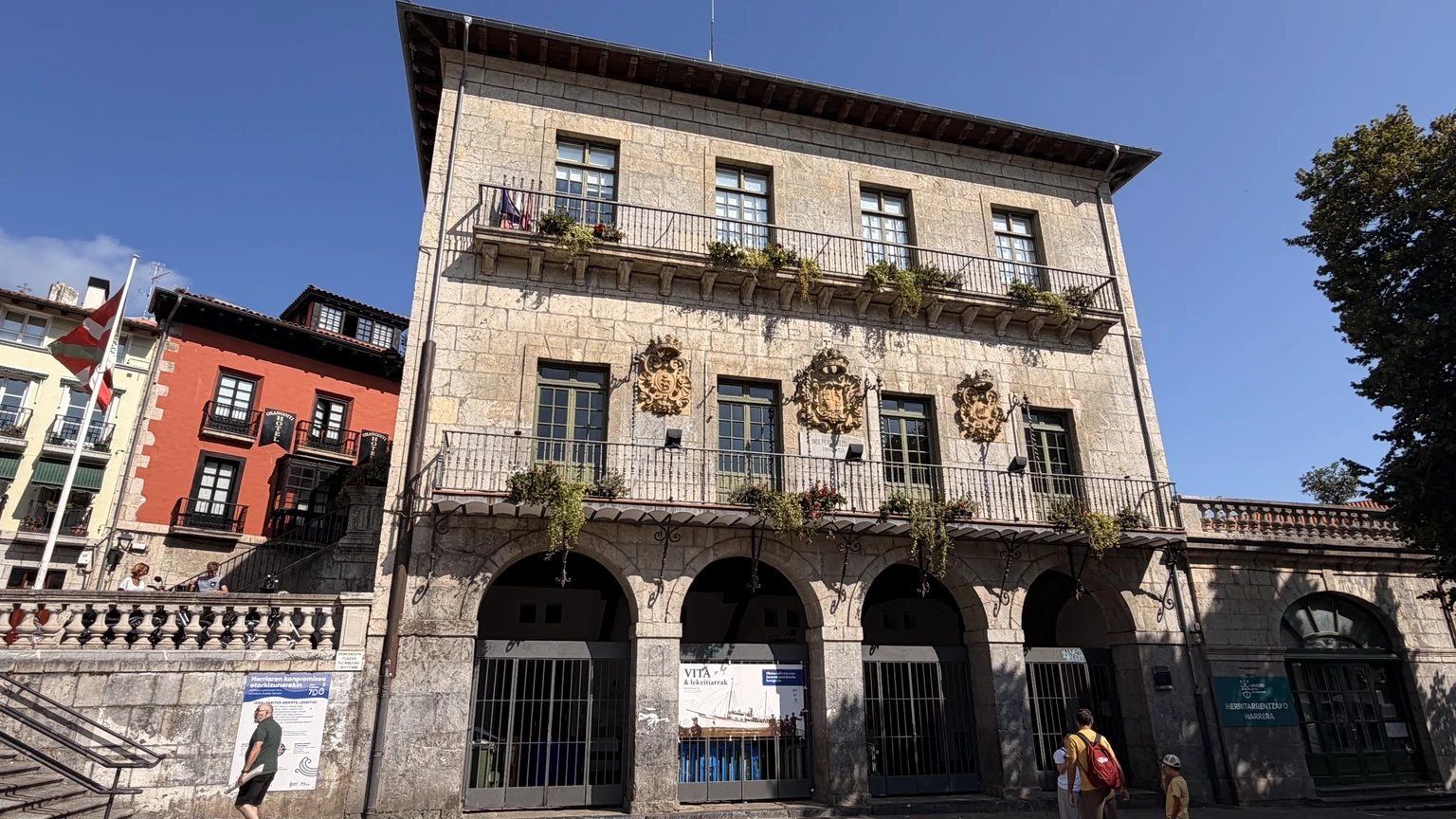 Fachada del Ayuntamiento de Lekeitio
